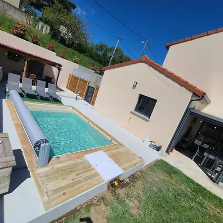 Le Qg Chez Flo Et David * Saint-Julien-Molin-Molette